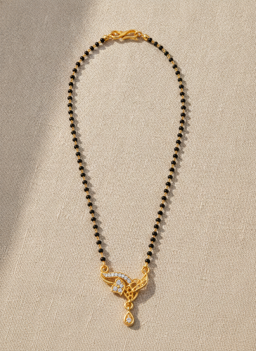 NUGOLD Designer Black Bead Mangalsutra with CZ Leaf Pendant