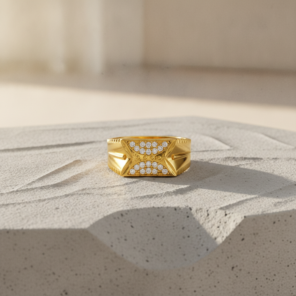 Imperial Crystal Bow Crest Gold Ring