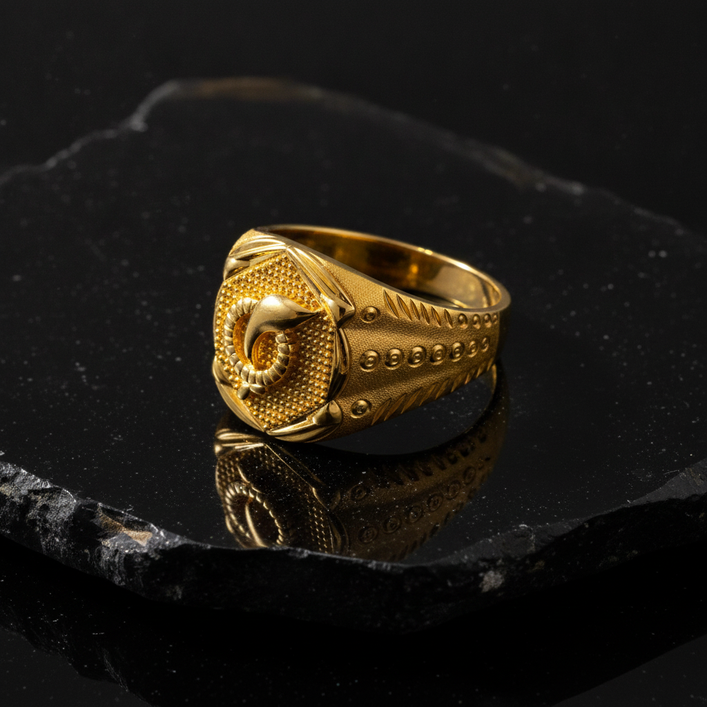Royal Serpent Crest Heritage Statement Ring for Men