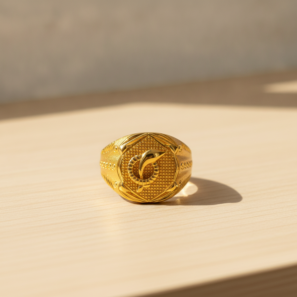 Royal Serpent Crest Heritage Statement Ring for Men