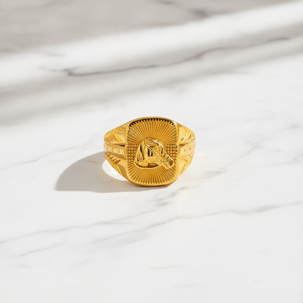 Royal Equestrian Crest Heritage Statement Ring for Men