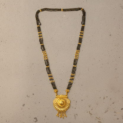 Bridal Traditional Mangalsutra with Black Beads and Round Heritage Pendant