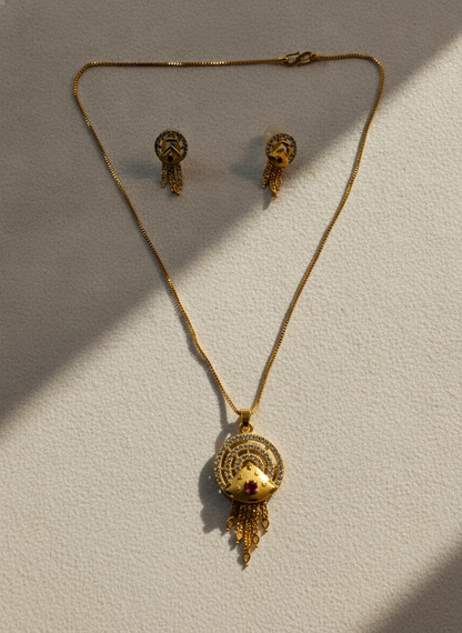 NUGOLD Luxury Gold Finish Crystal Pendant Necklace Set