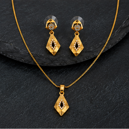 Luxury CZ Diamond Shape Pendant Necklace & Earrings Set