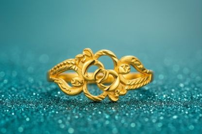 NuGold Floral Filigree Charm Ring
