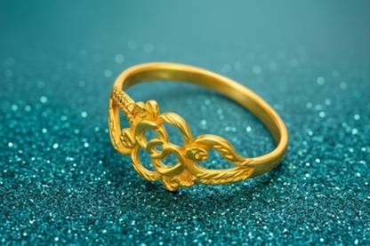 NuGold Floral Filigree Charm Ring