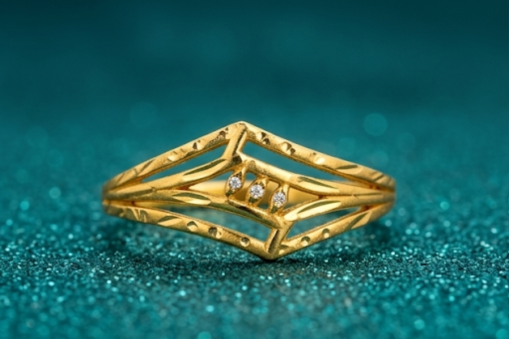 NuGold Geometric Triple Band Gold Ring